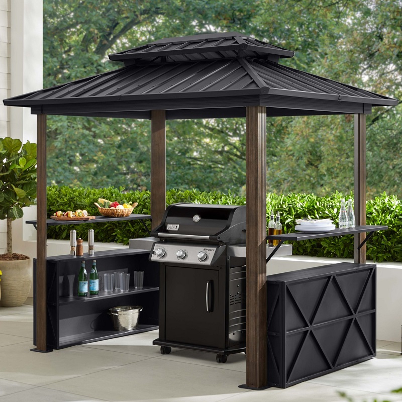 How Can A Garage Or Covered Outdoor Cooking Area Help With Grilling In The Rain?