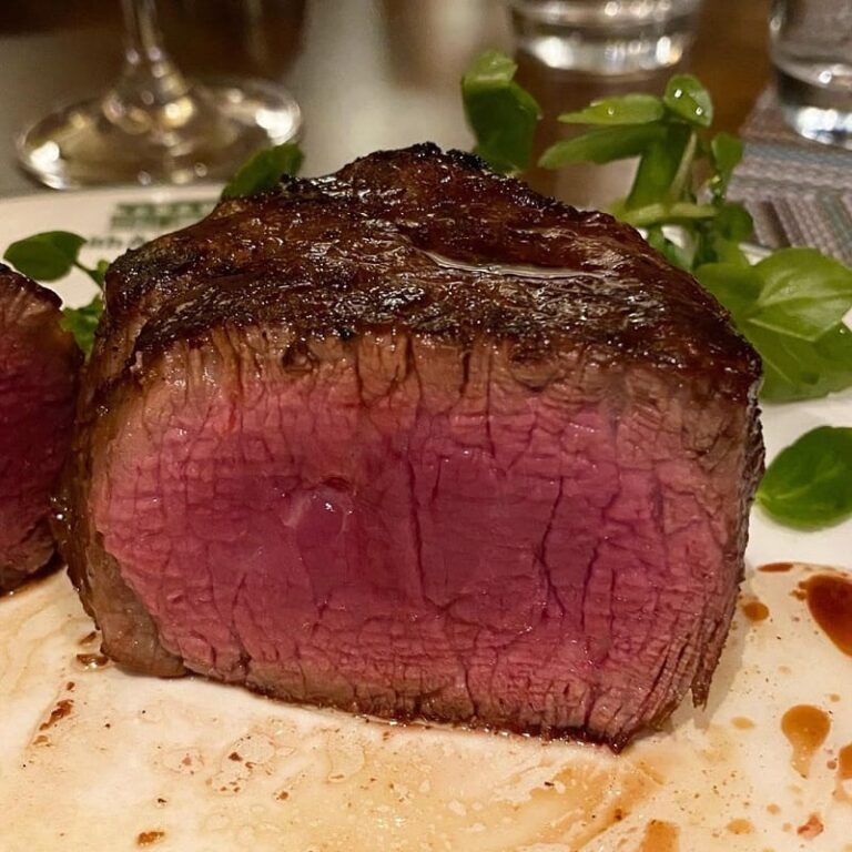 How Long Can Cooked Steak Sit Out? The Ultimate Guide