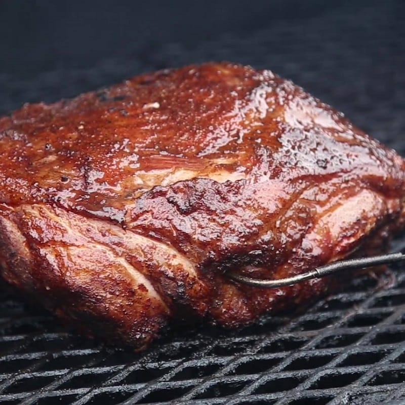 Common Mistakes To Avoid When Smoking A Pork Shoulder At This Temperature