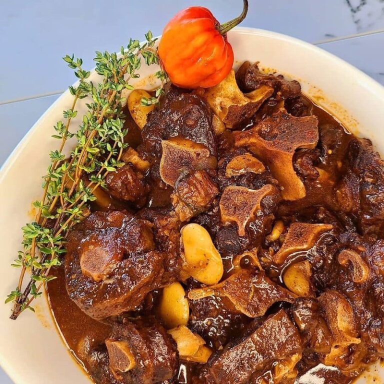 What Does Oxtail Taste Like? Discover the Flavor Today!