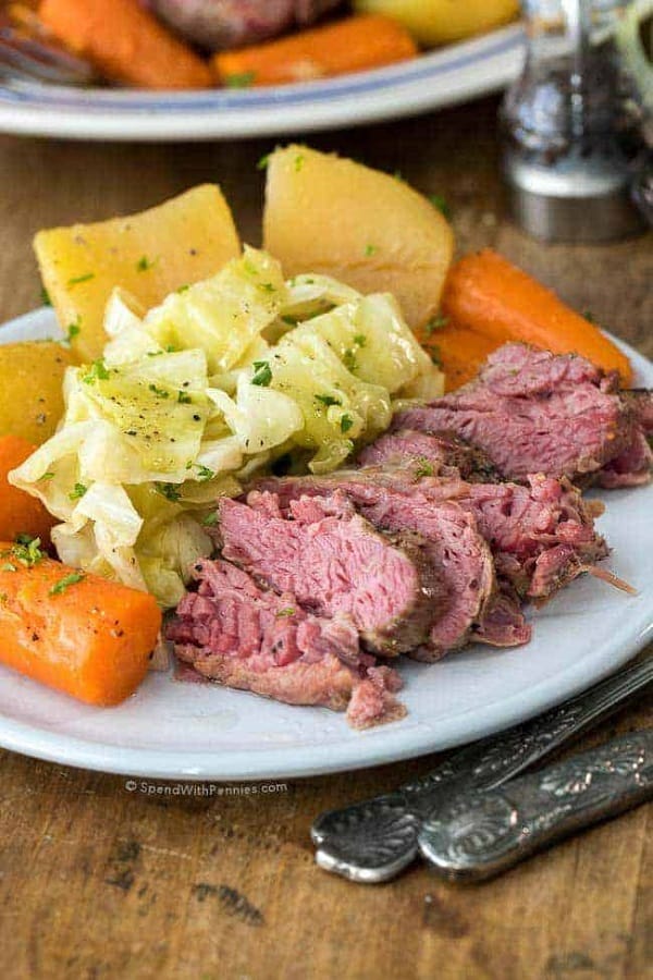 What Should Be The Internal Temperature Of Corned Beef To Ensure It Is Properly Cooked