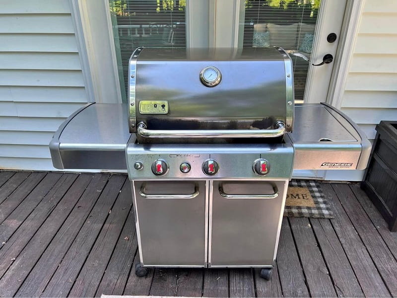 About Weber Genesis Grill