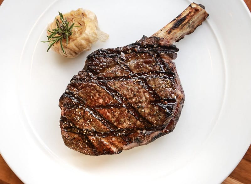 What Are The Key Differences Between Tomahawk Vs Ribeye