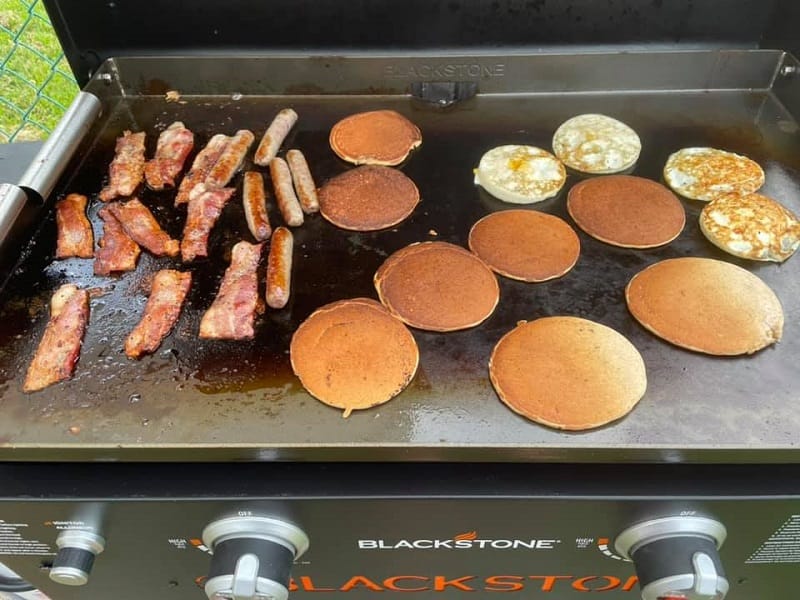 Tools For Frying Eggs On A Griddle