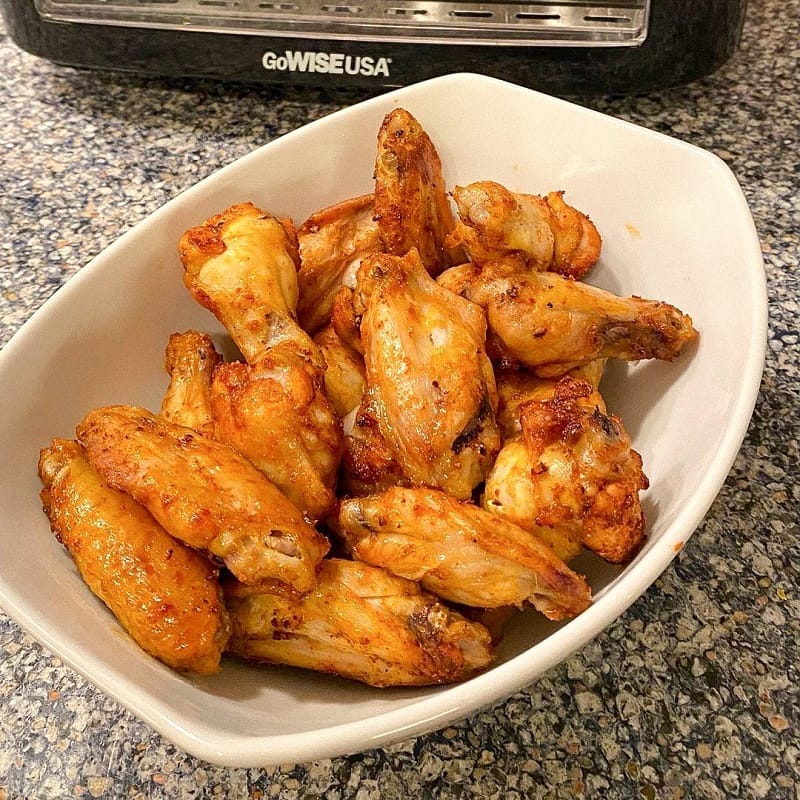 What is the Best Way to Reheat Chicken Wings