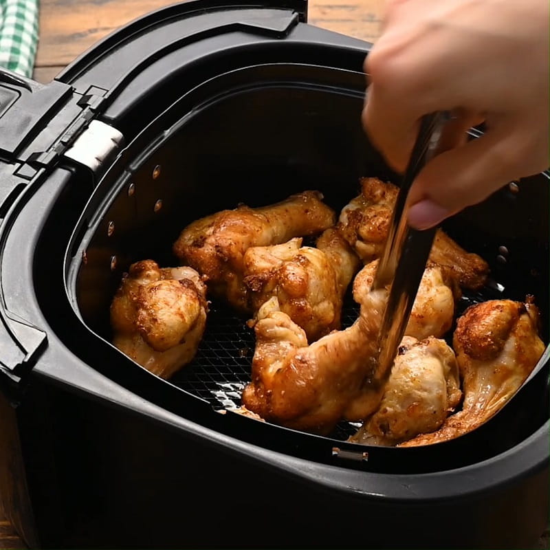 What Is The Maximum Amount Of Wings That Can Be Reheated In An Air Fryer At Once
