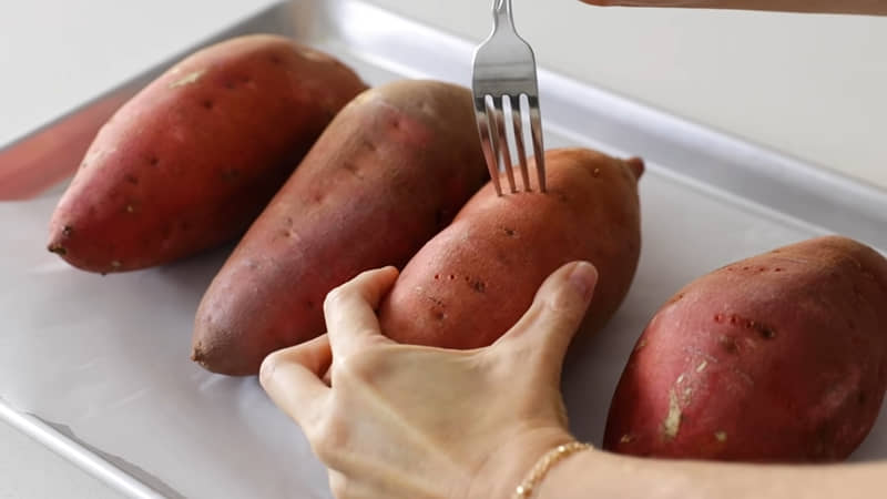 seasoning and flavoring sweet potatoes