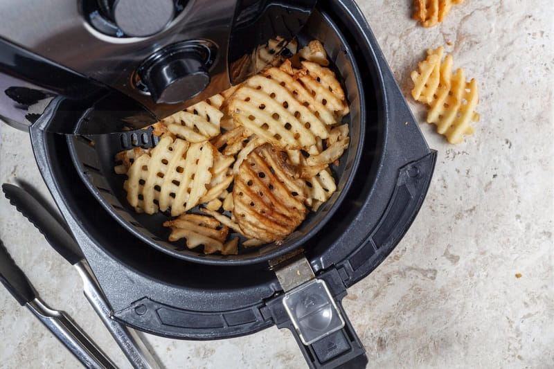 the benefits of using an air fryer for waffle fries