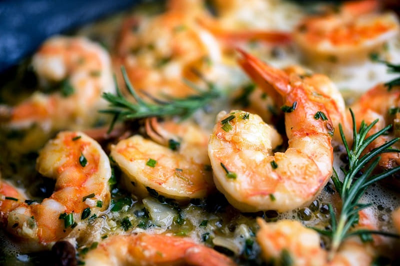 recommended side dishes to serve with butter garlic shrimp