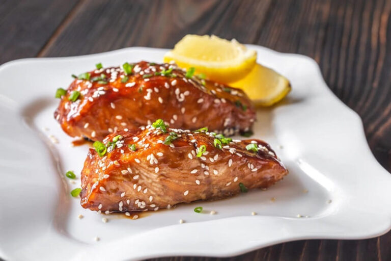 Quick and Easy: 20-Minute Baked Honey Glazed Salmon Recipe