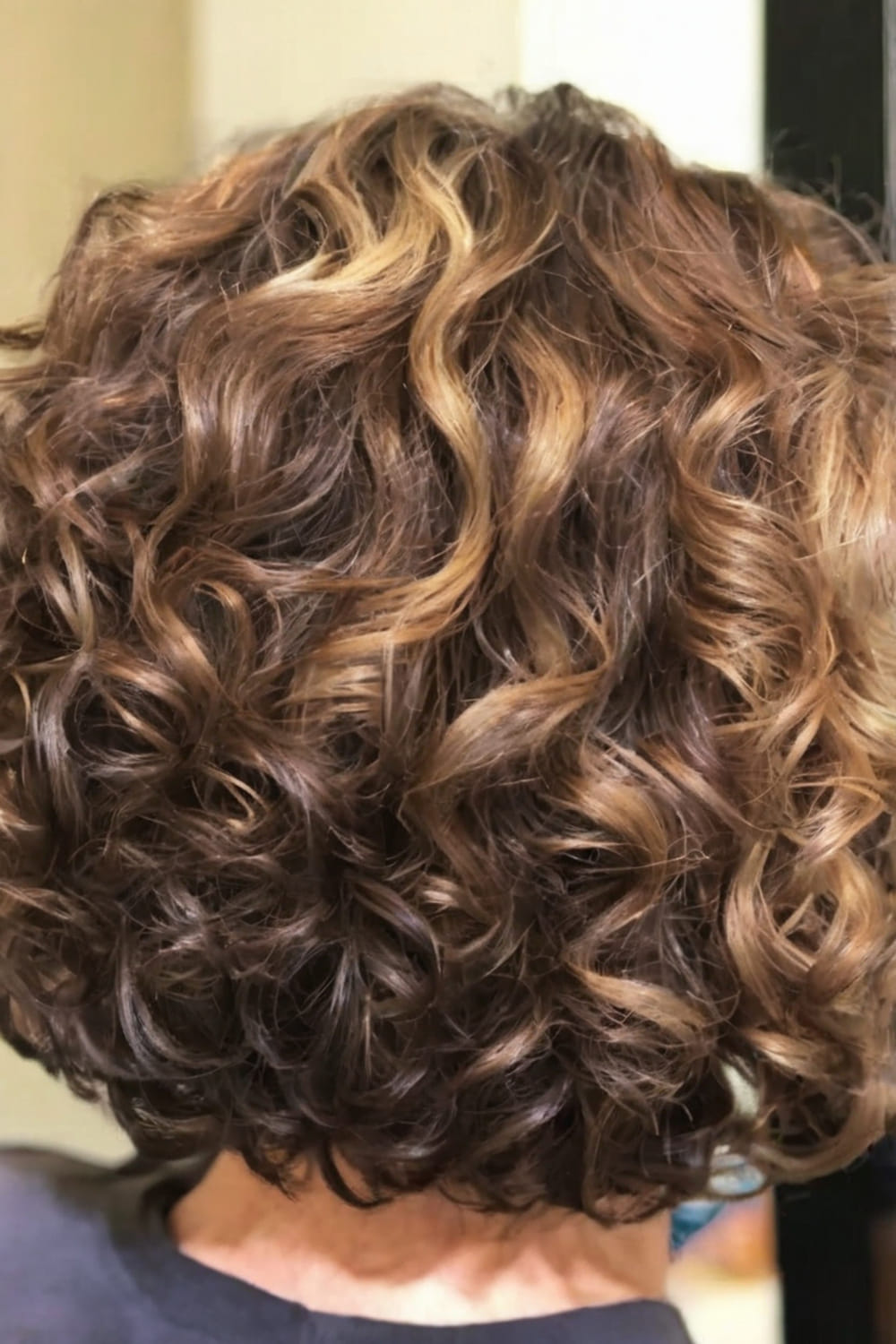 Soft Rounded Curly Bob