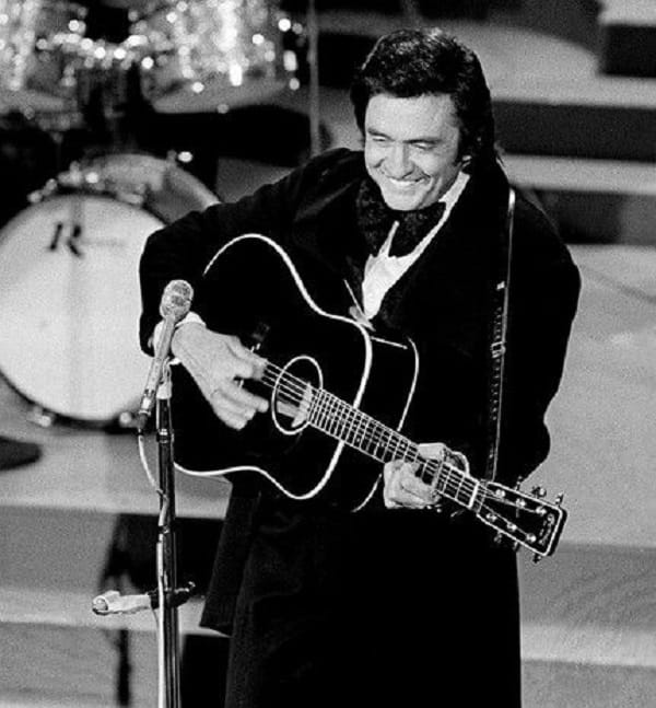 Johnny Cash – Green, Green Grass of Home1