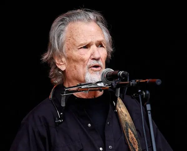 Kris Kristofferson Evergreen (Love Theme from ”A Star Is Born”)2