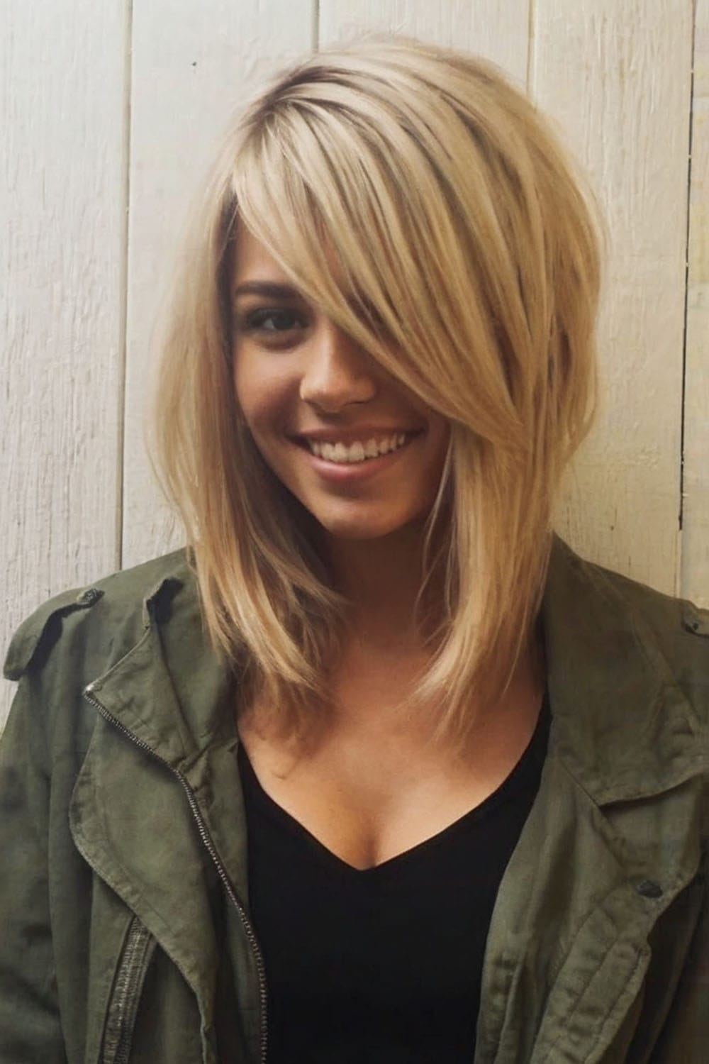 Long Inverted Bob with Long Side Bangs