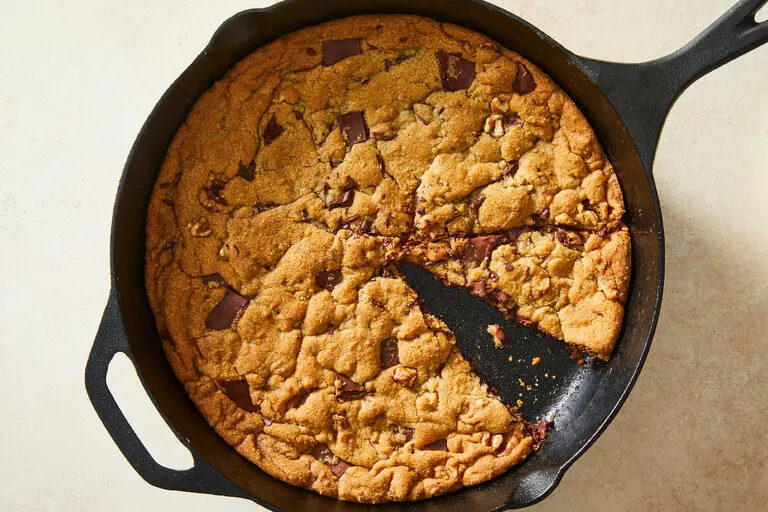 Chocolate Chip Cookie Skillet