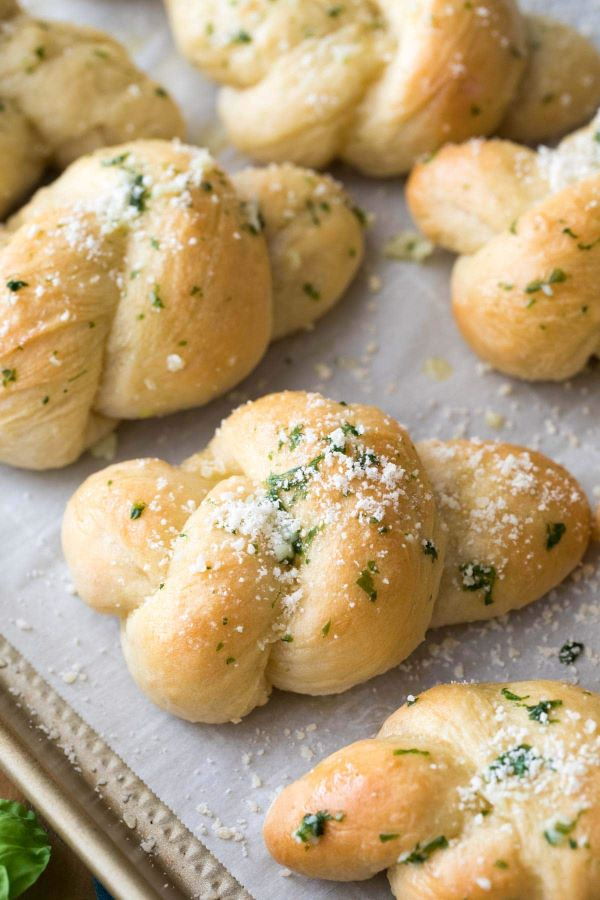 Garlic Knots