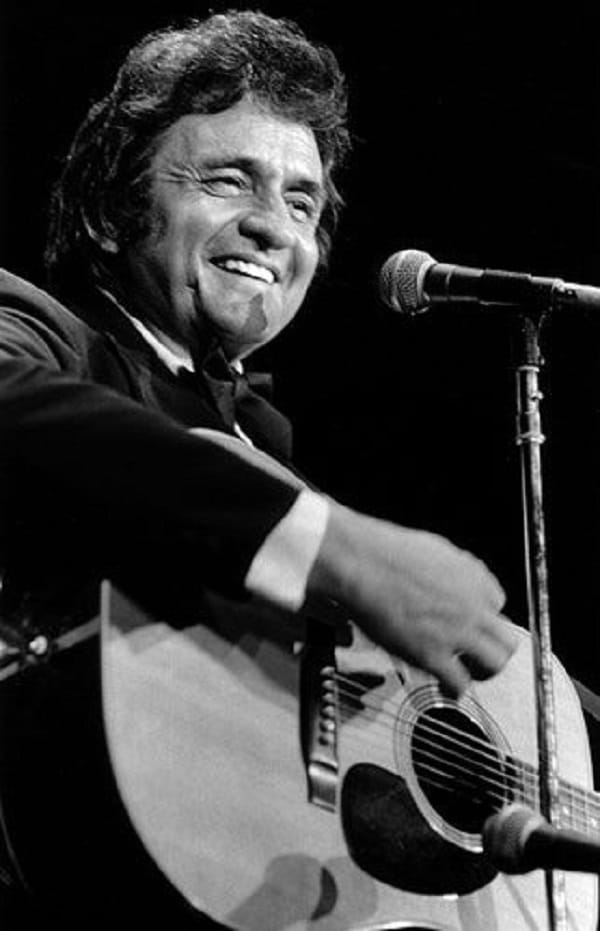 Johnny Cash – Long Legged Guitar Pickin' Man2