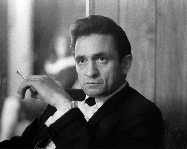 Johnny Cash – (Remember Me) I'm the One Who Loves You1