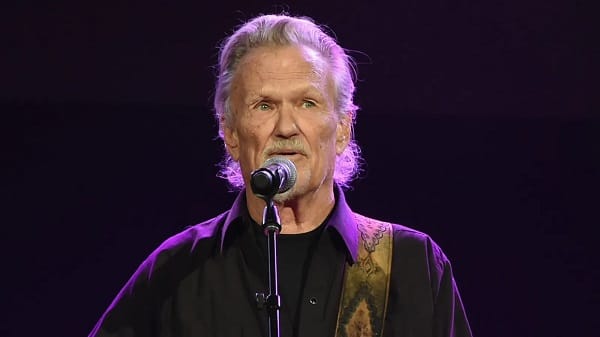 Kris Kristofferson – Love Don’t Live Here Anymore2