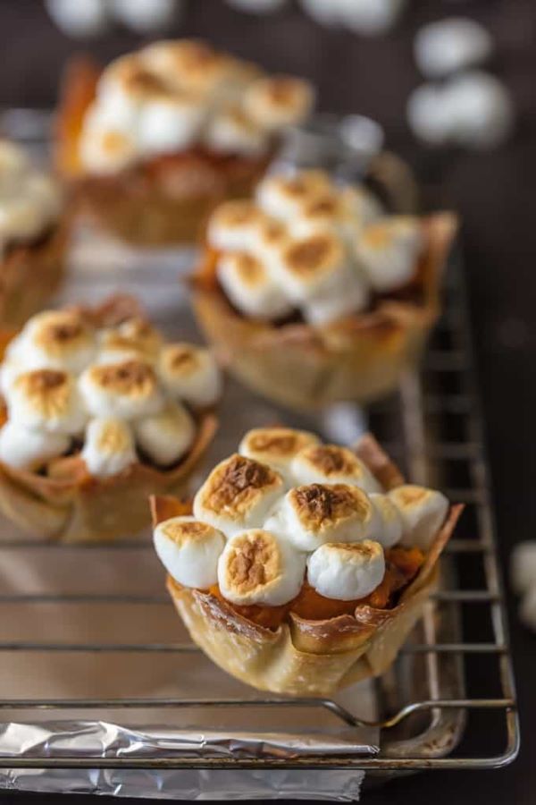 Baked Sweet Potato Casserole Cups