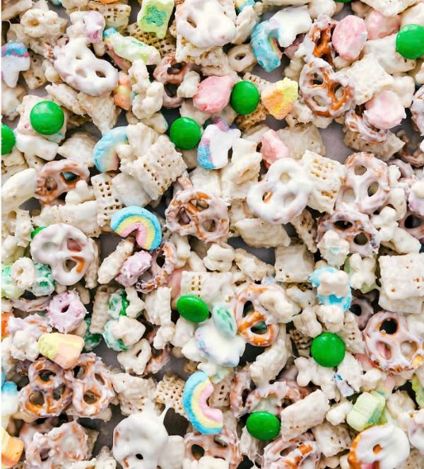 Leprechaun Bait Snack Mix