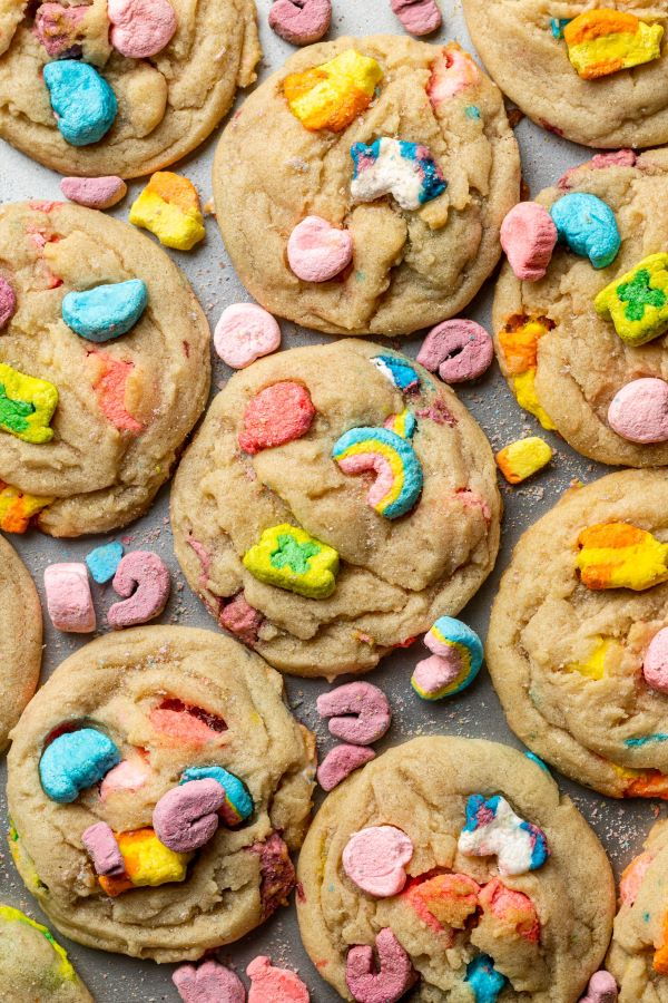 Lucky Charms Cookies