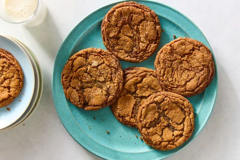 Molasses Spice Cookies