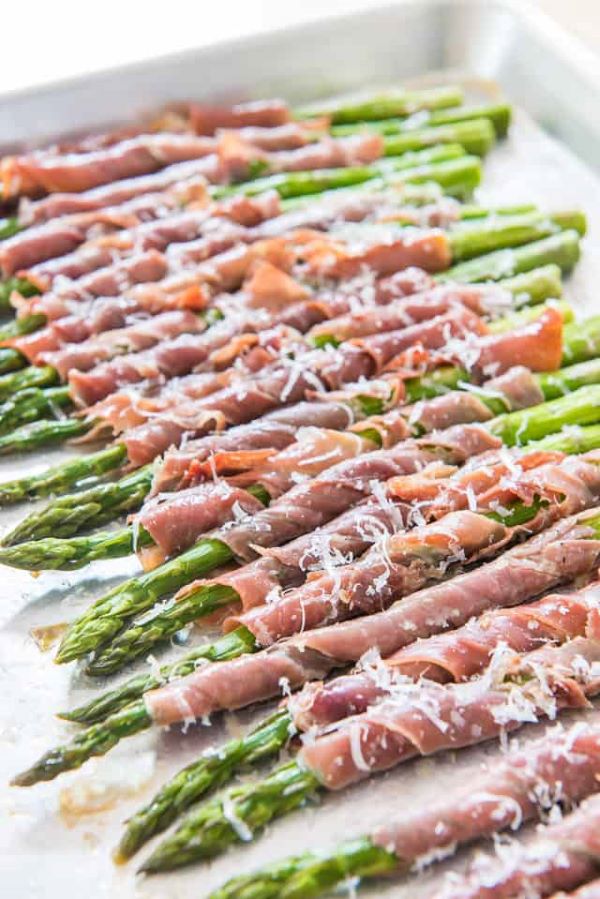 Prosciutto Wrapped Asparagus