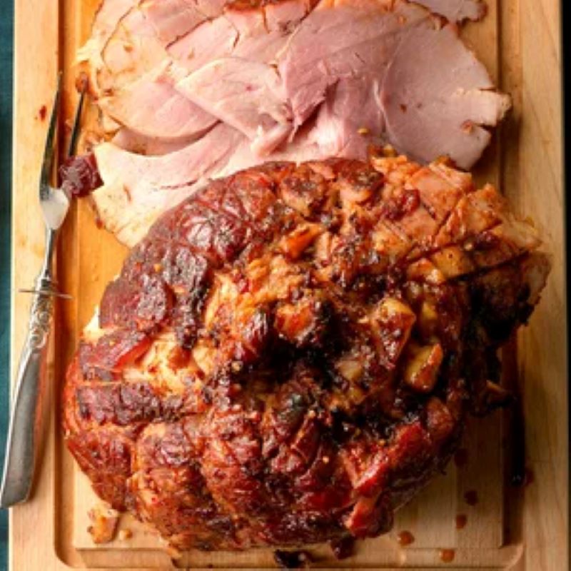 Baked Ham with Honey Chipotle Glaze