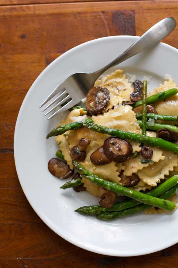 Ravioli with Asparagus and Mushrooms