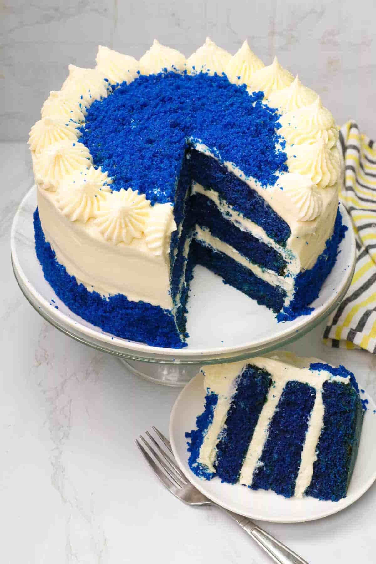 Blue Velvet Cake Recipe (1)