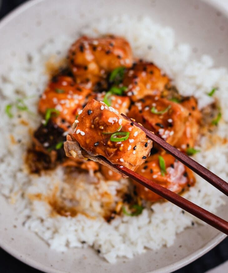Air Fryer Honey Garlic Salmon Bites (4)