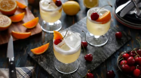 Amaretto Sour Recipe (3)