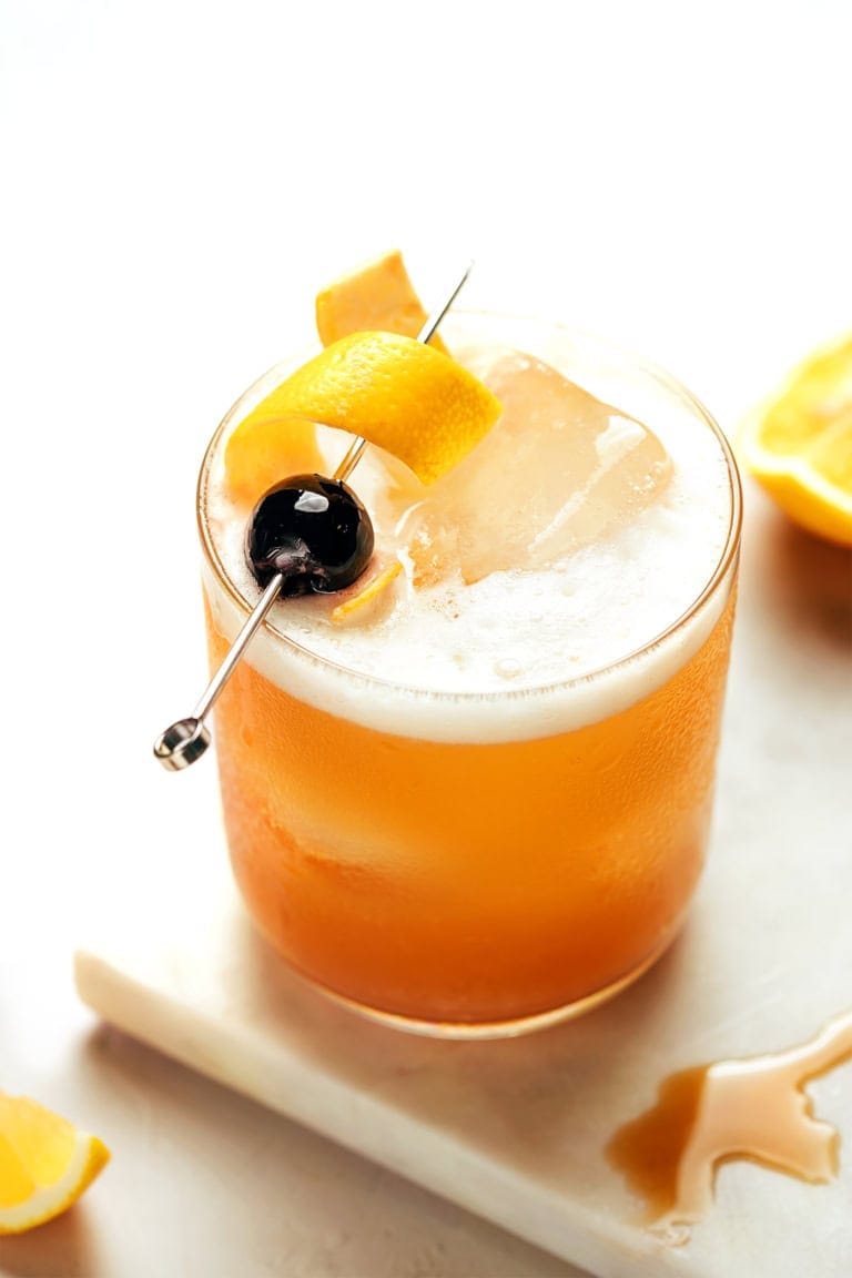 Amaretto Sour Recipe (4)