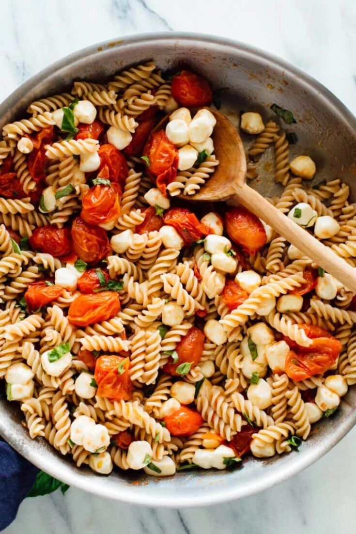 Caprese Pasta Salad Recipes (1)