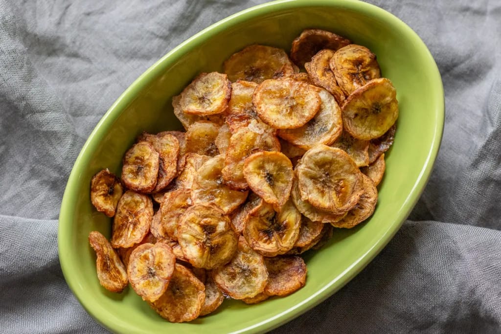 Cinnamon Sugar Air Fryer Banana Chips (3)