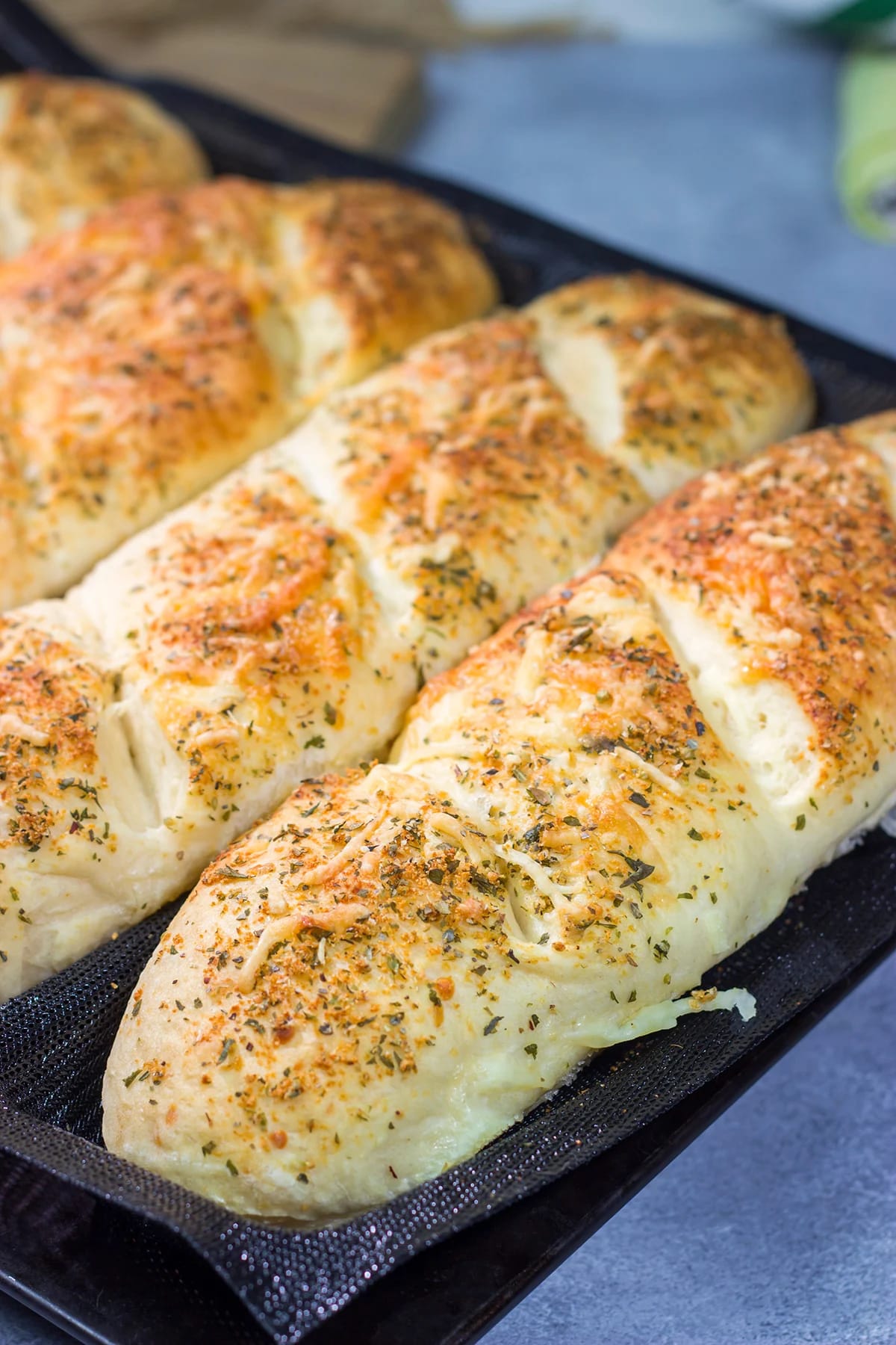 Copycat Subway Italian Herb & Cheese Bread Recipe (2)