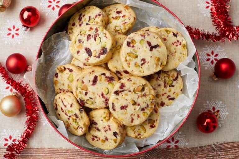 Cranberry Pistachio Shortbread Cookies Recipe (1)