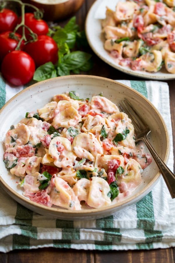 Creamy Spinach Tomato Tortellini (4)