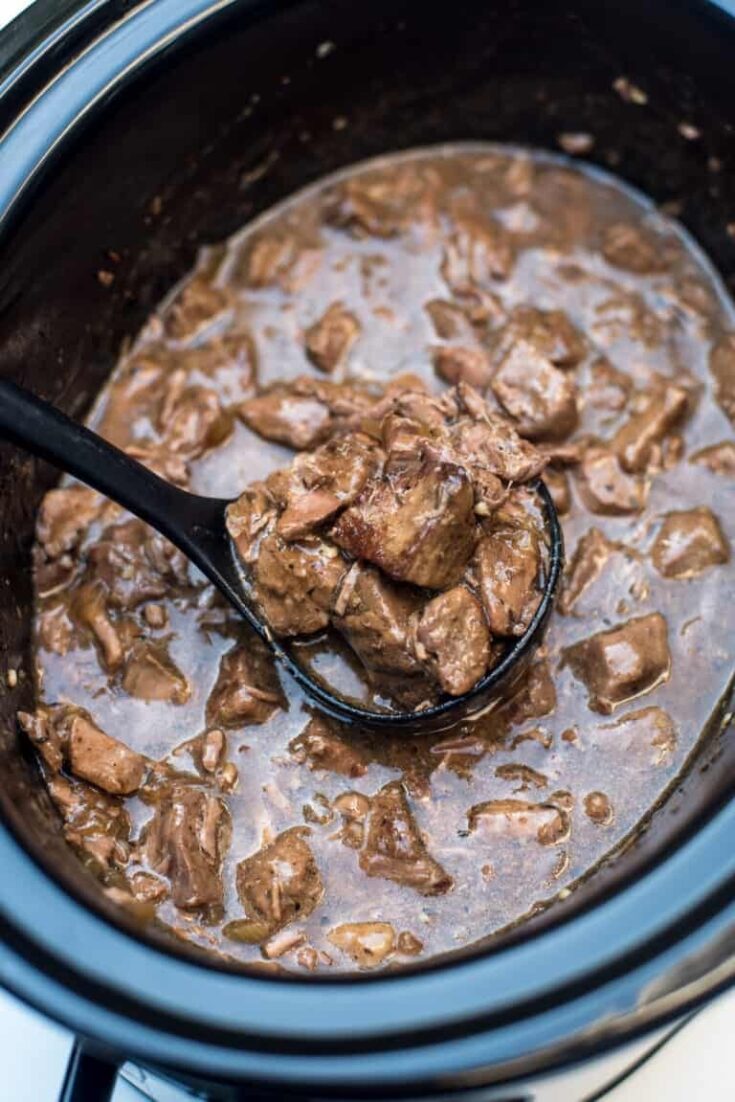 Crock Pot Beef Tips and Gravy (1)