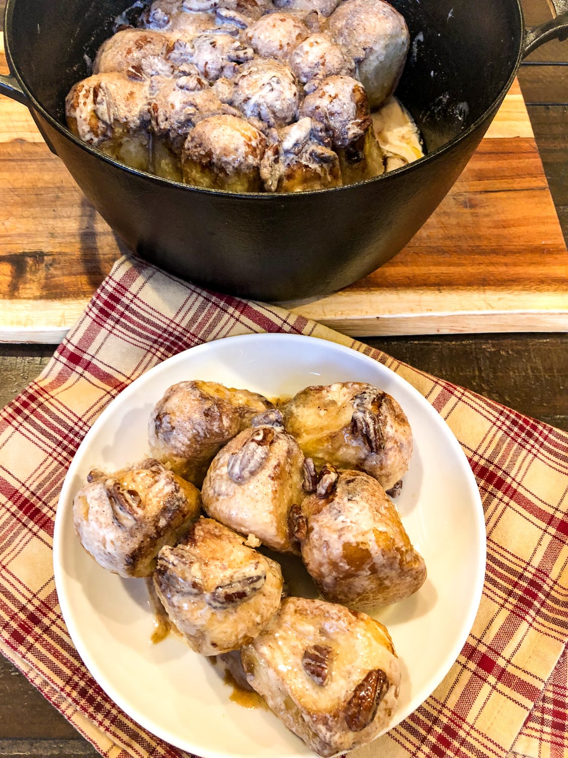 Dutch oven cinnamon rolls