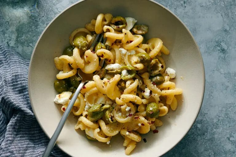 Olive and Feta Pasta Recipe (2)