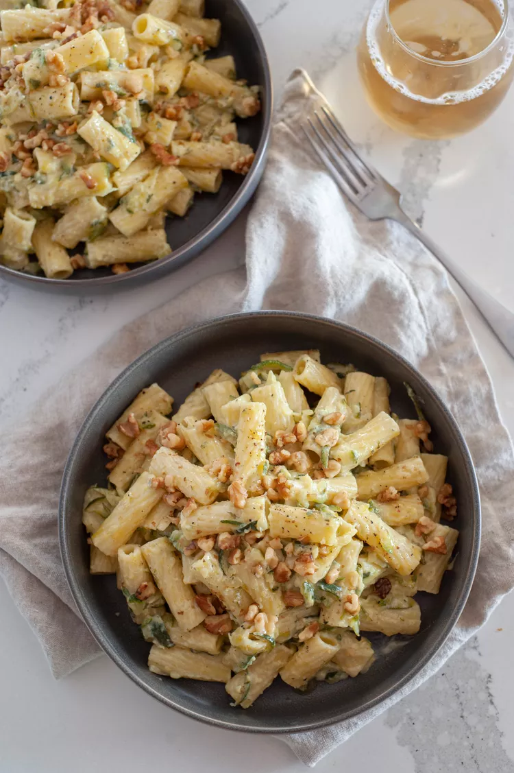 One Pot Creamy Chicken Pasta with Zucchini
