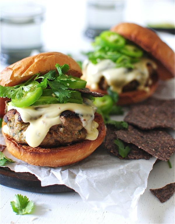 Queso Turkey Burgers