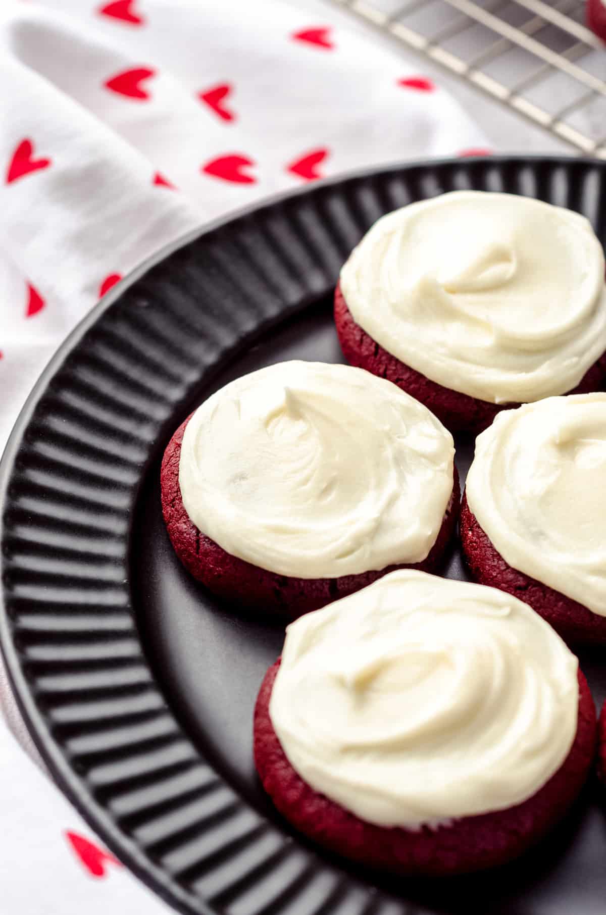 Red Velvet Cookies with Cream Cheese Frosting Recipe (1)