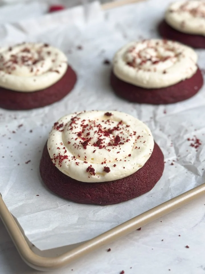 Red Velvet Cookies with Cream Cheese Frosting Recipe (1)