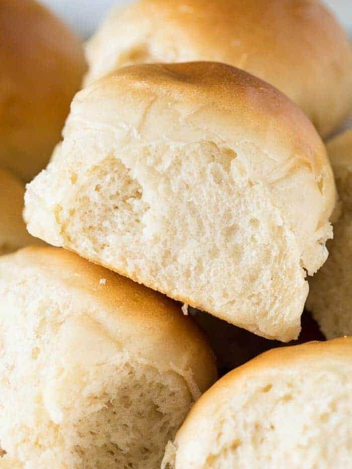 Small Batch 30 Minute Rolls Recipe (1)