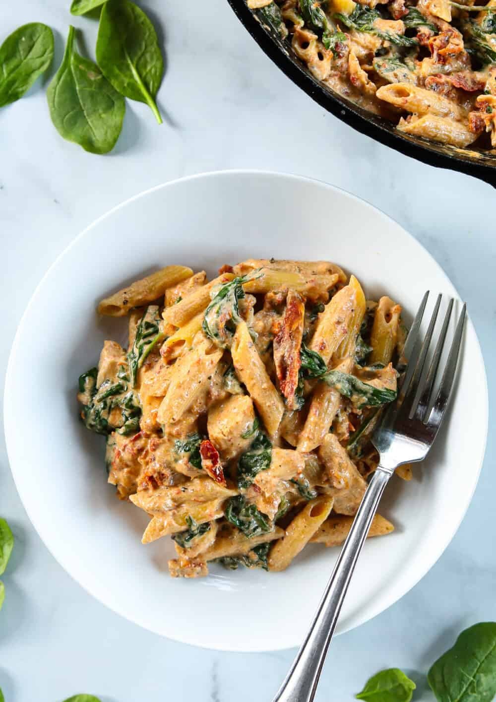 Tuscan Chicken Pasta Recipe (3)