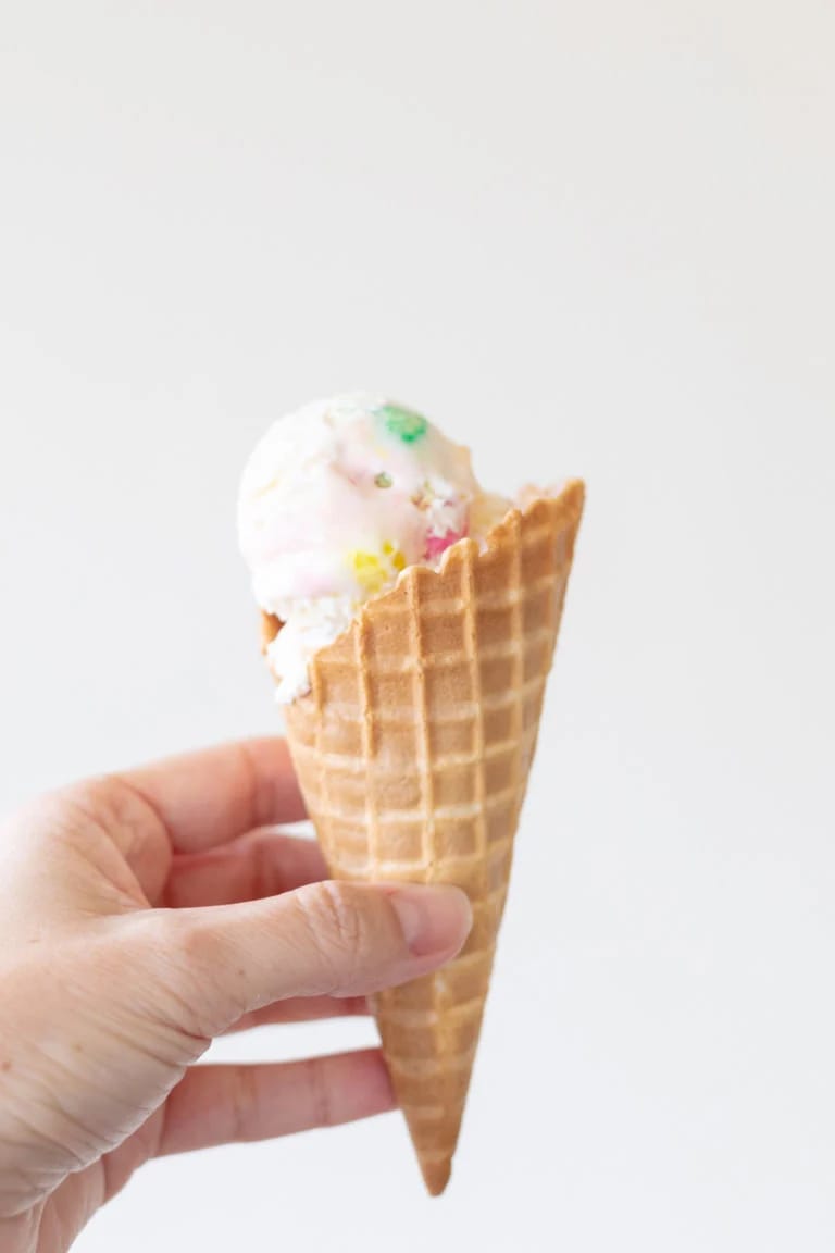 Homemade Bubblegum Ice Cream (2)