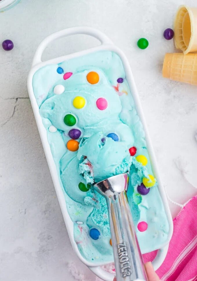 Homemade Bubblegum Ice Cream (3)